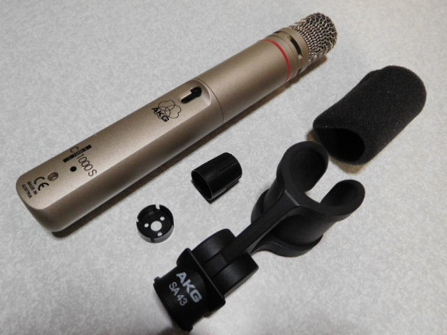 AKG アカゲ スティック型コンデンサーマイク C1000S 国内正規品