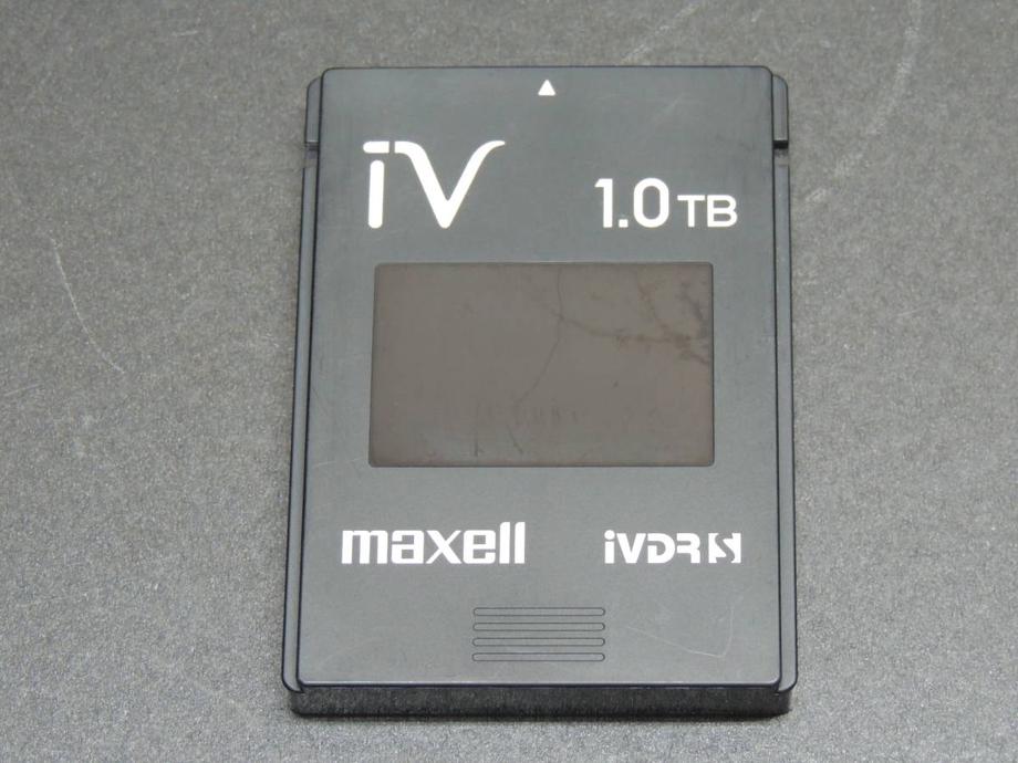送料無料（一部地域を除く）】 マクセル iVDR-S規格対応リムーバブル ハードディスク 1.0TB ブラック maxell カセットハードディスク  iV アイヴィ M-