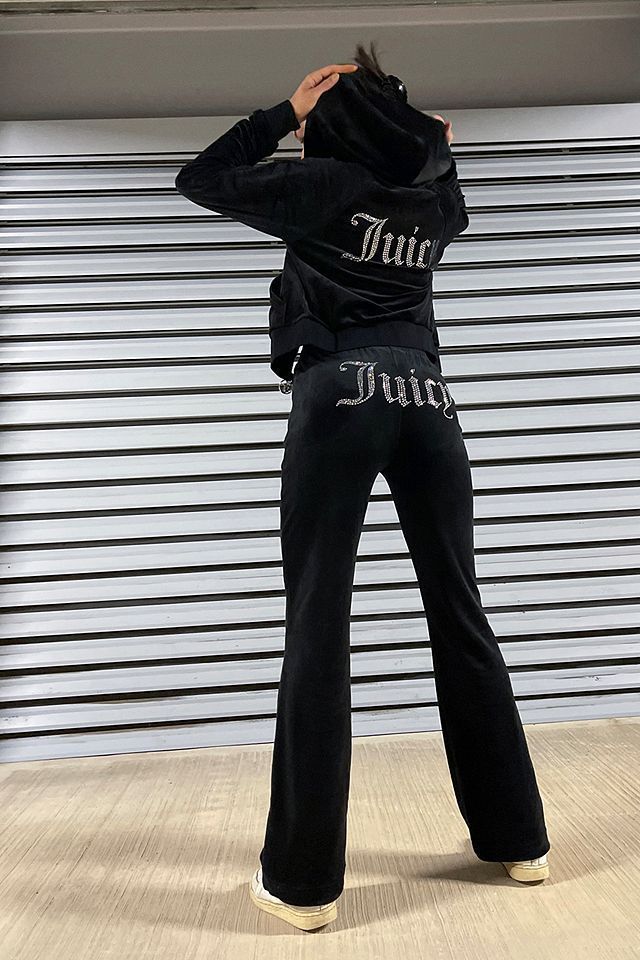 Juicy Couture ベロアセットアップ
