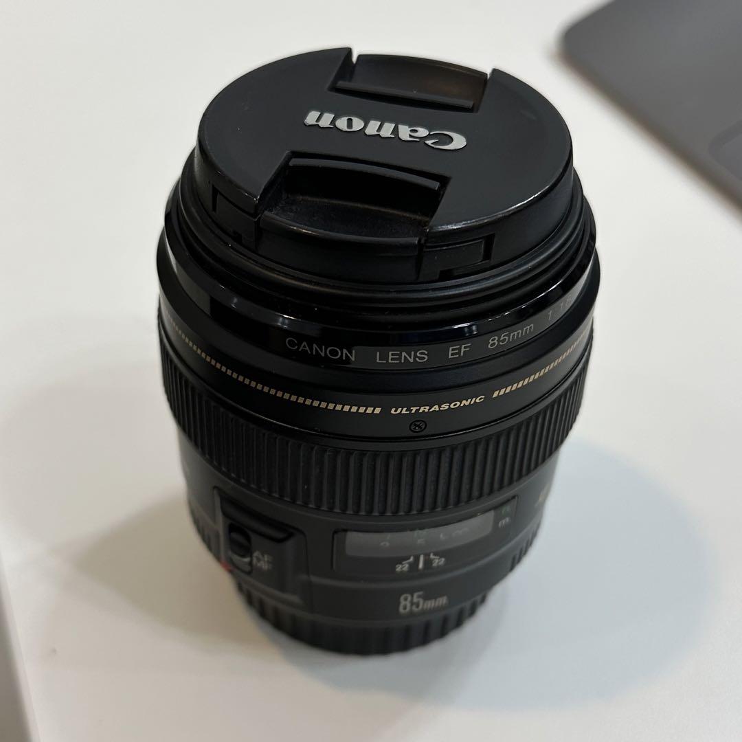 ベルギー製 Canon 単焦点レンズ EF85mm F1.8 USM フルサイズ対応