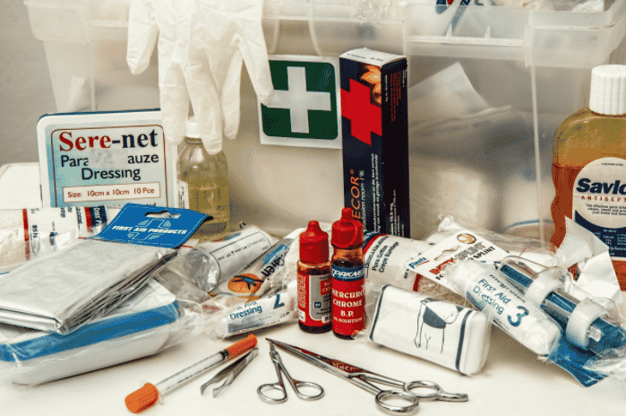 trousse à pharmacie cavalier